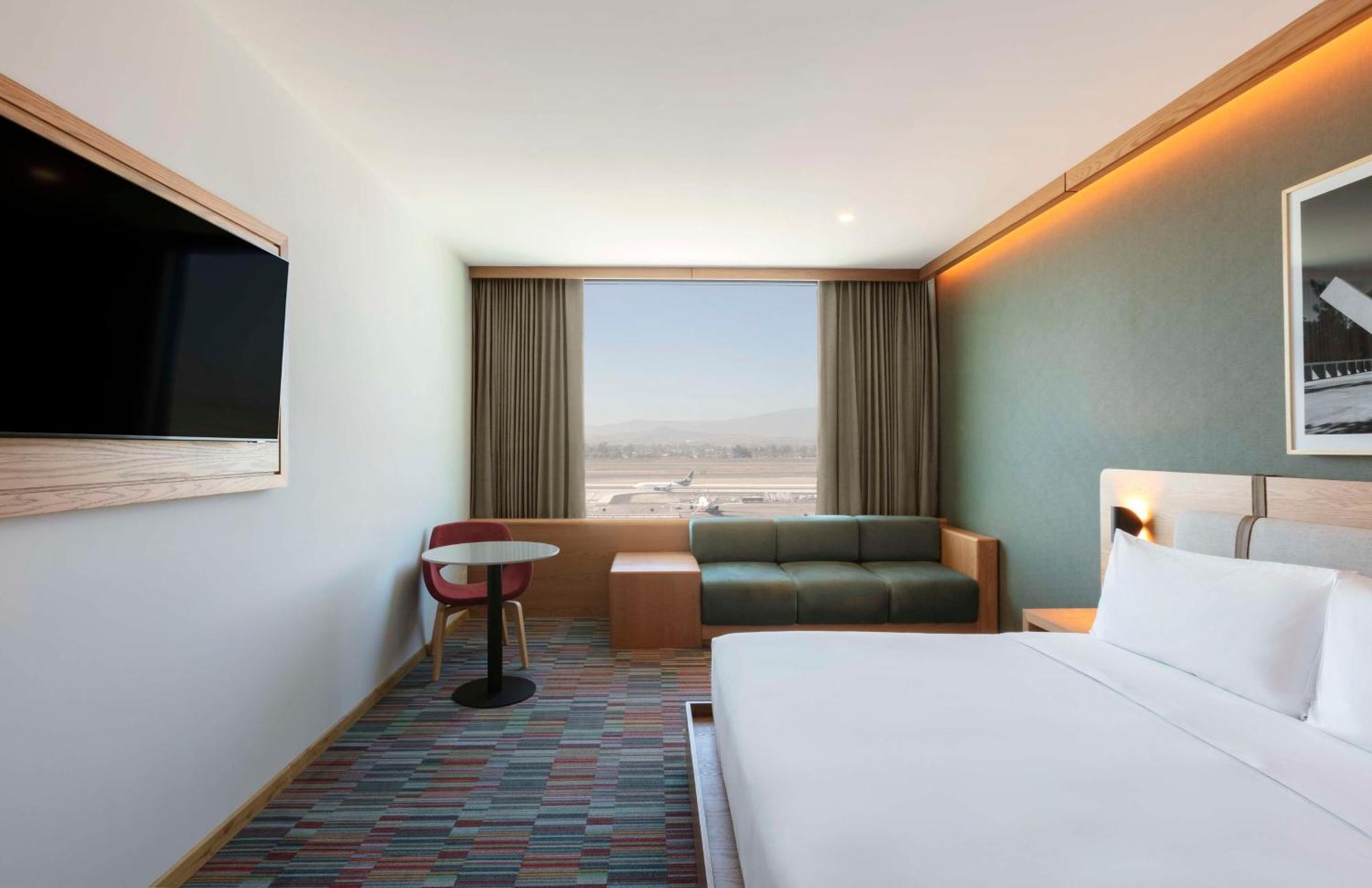 Hilton Garden Inn Guadalajara Airport El Zapote  エクステリア 写真