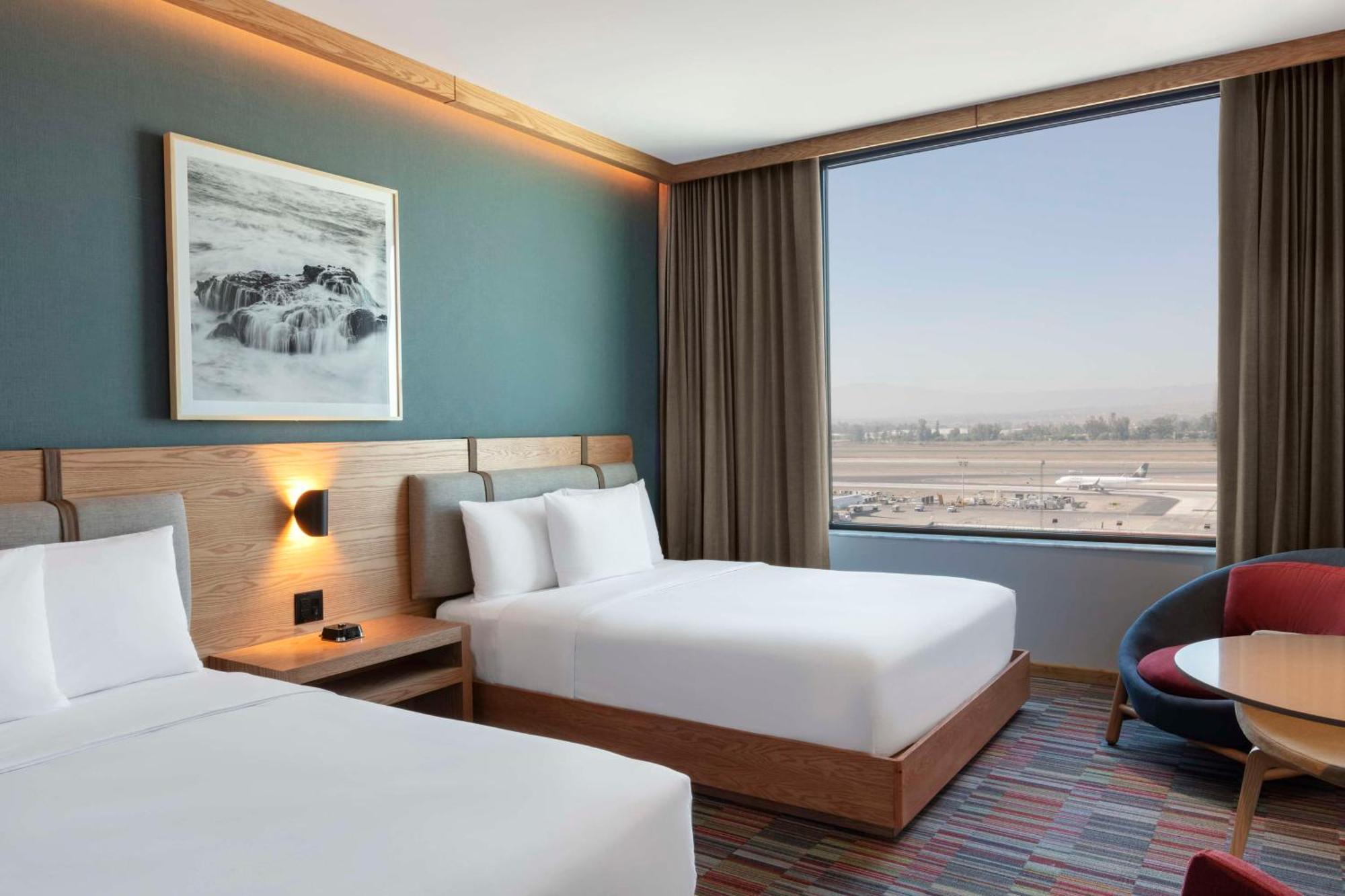 Hilton Garden Inn Guadalajara Airport El Zapote  エクステリア 写真